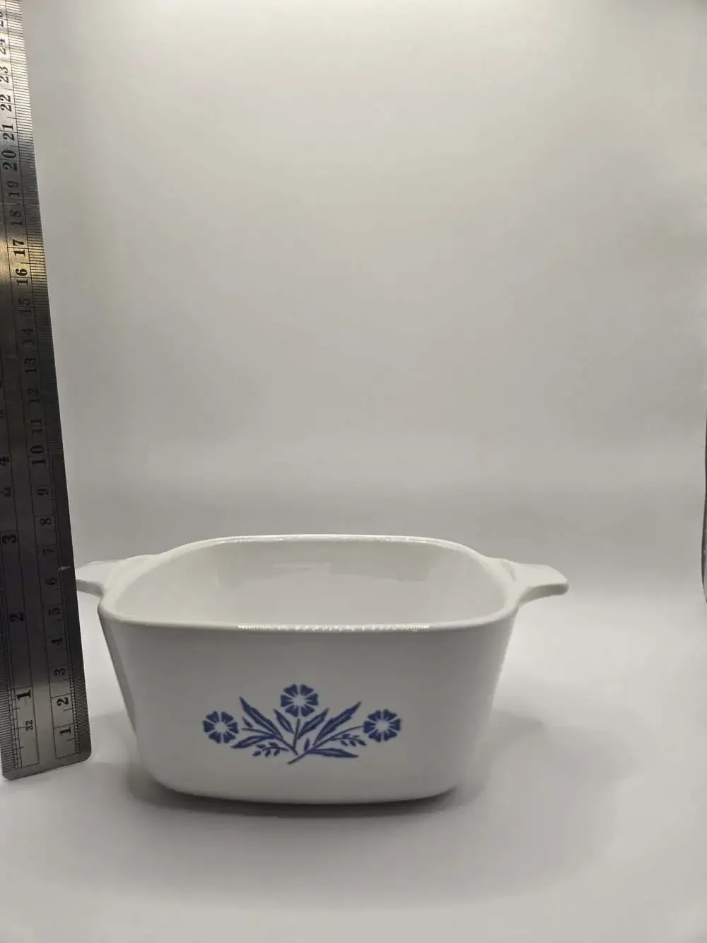Set of 2 Vintage CorningWare Blue Cornflower P-43-B Casserole Dishes with Lids